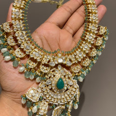 Mid size green and pearl haar 2