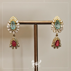 Zeenat (Earrings only)