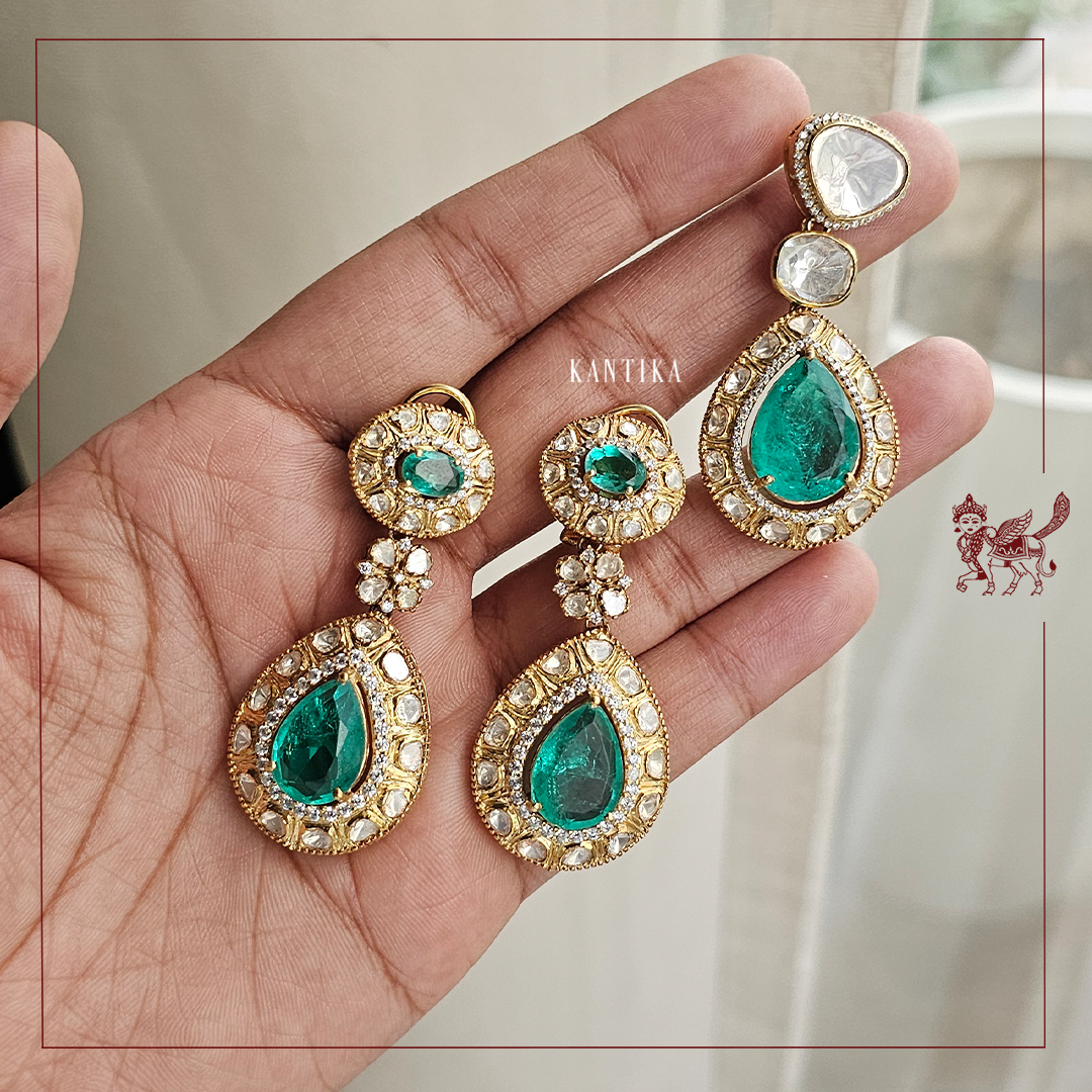 Priha (Pendant and earrings Set)