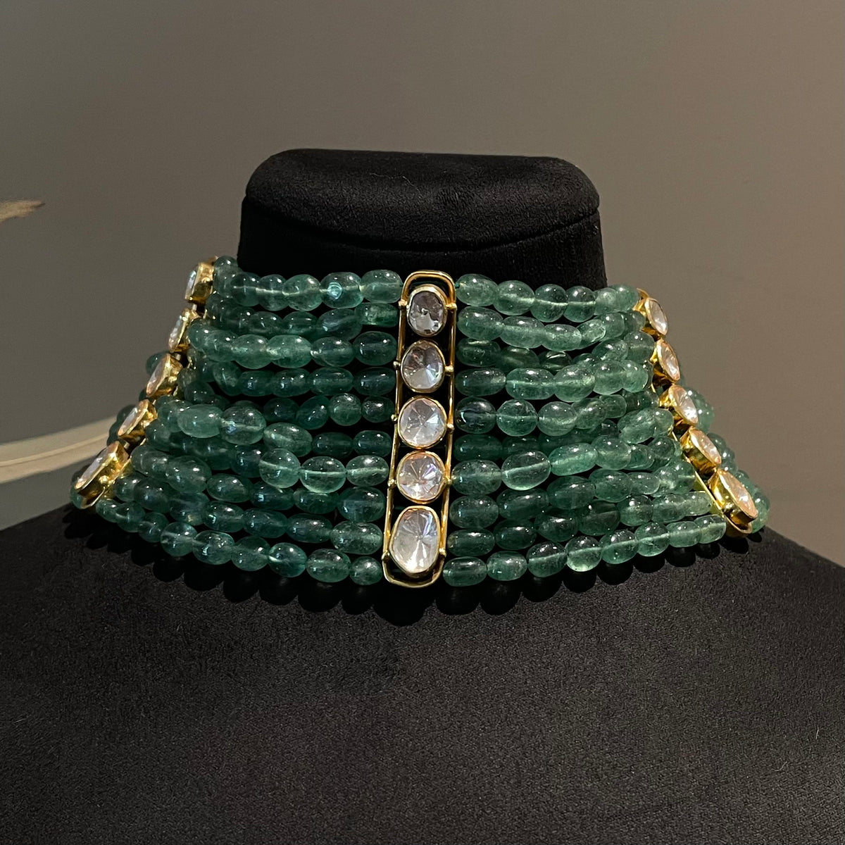 Green beads 5 Polki layer choker