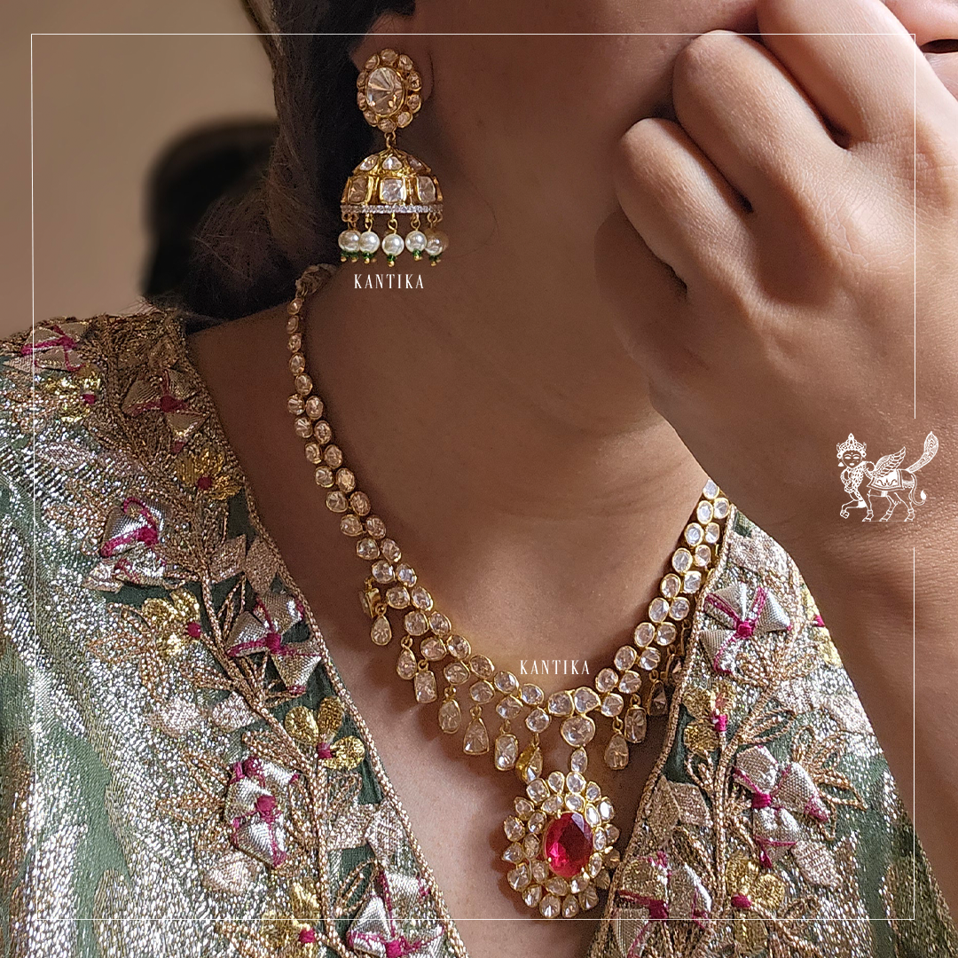 Kavya (Set with jhumkas)