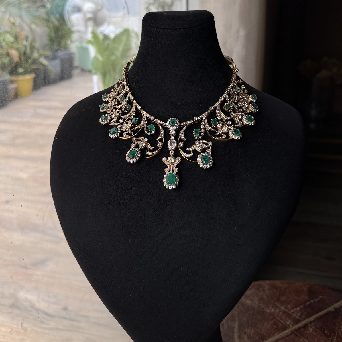 Selena (Neck Piece Only)