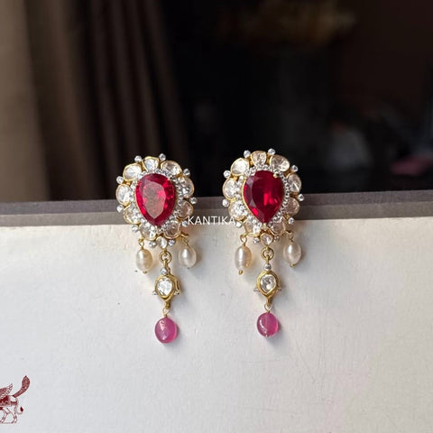 Kaia (Earrings)