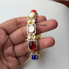 Abida Navrattan Bangle