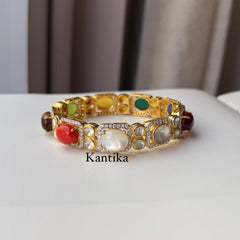 Abida Navrattan Bangle