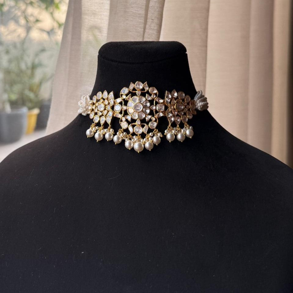 Ratnam (Choker Only)
