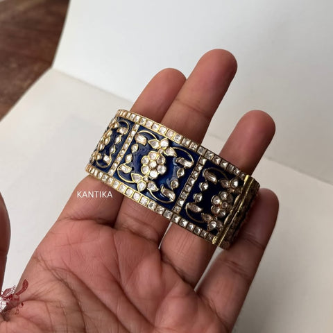 Zamira Bangle