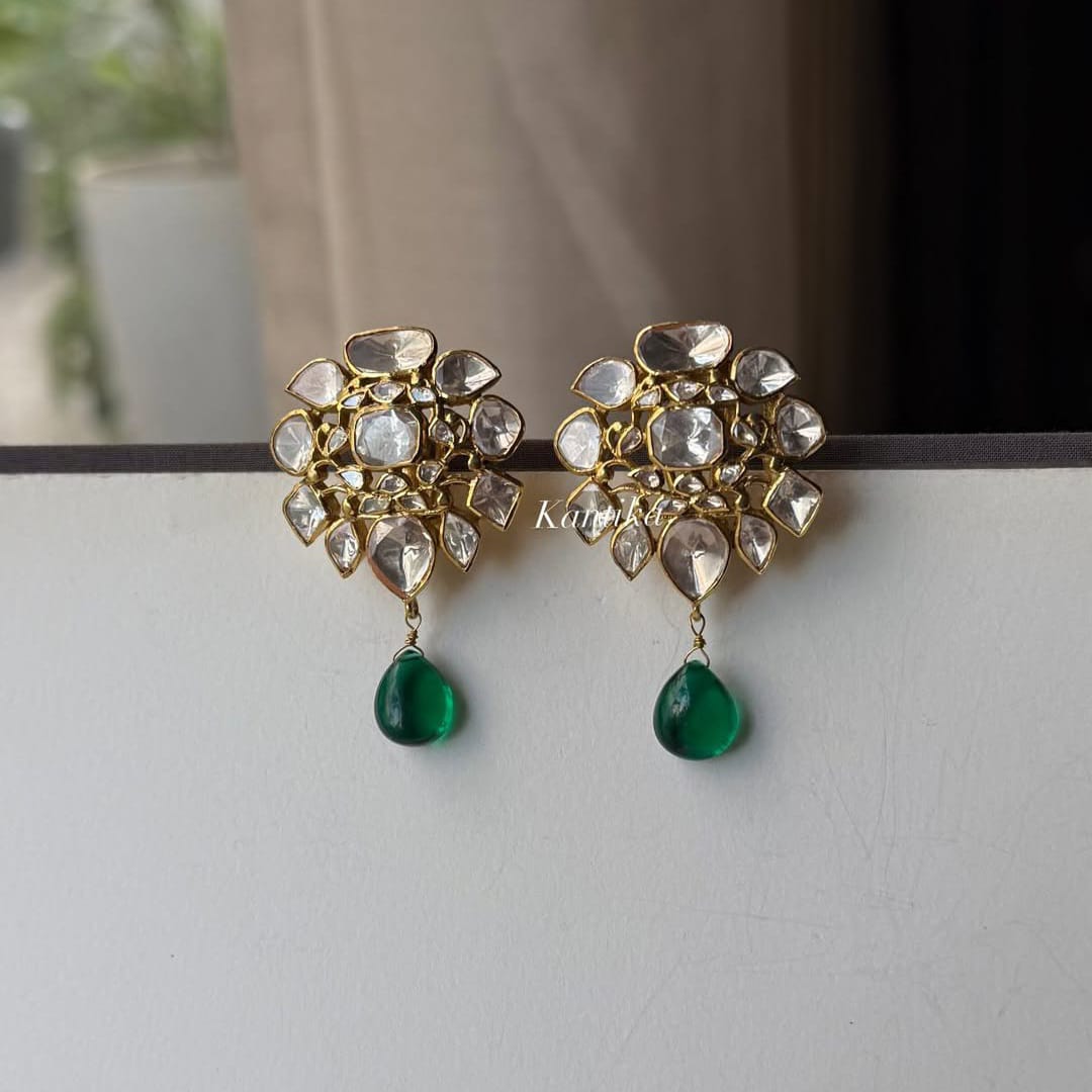 Manneri (Earrings only)