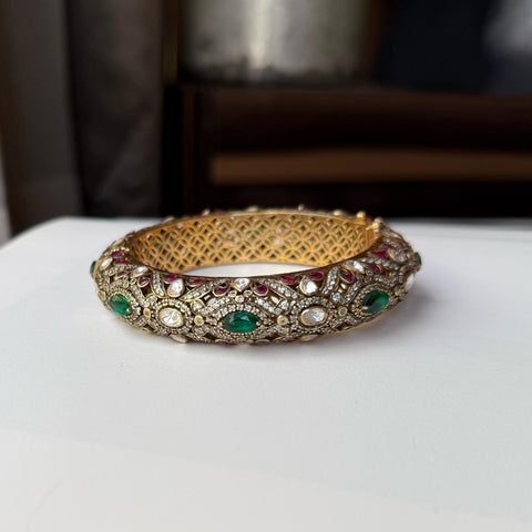Nou-rani Bangle