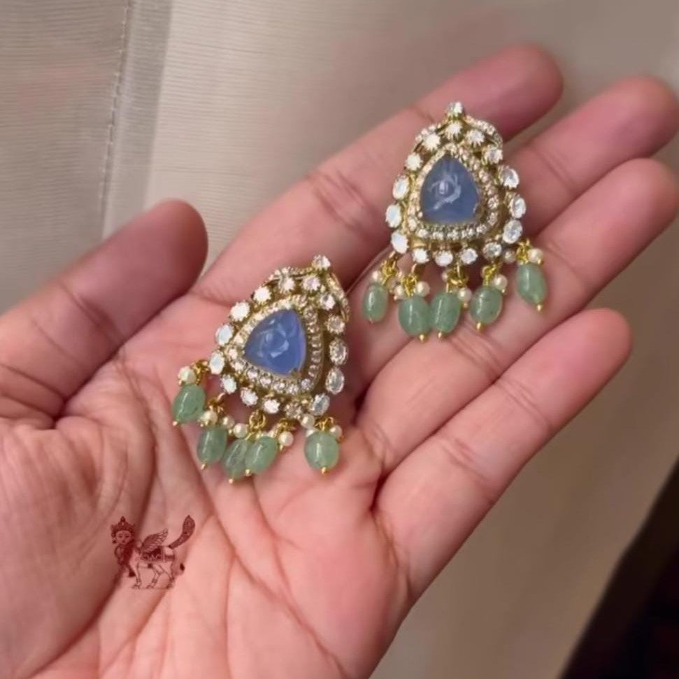 Neel-e-Sultana (Earrings only)