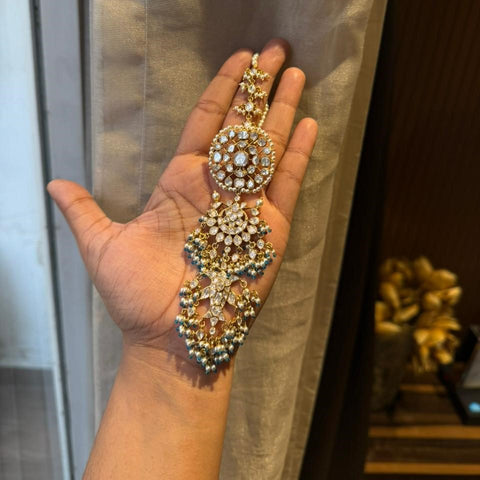 Punyam (Earrings with Kaanchain only )