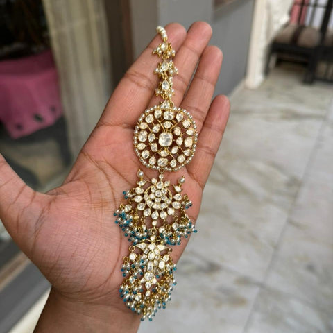 Punyam (Earrings with Kaanchain only )