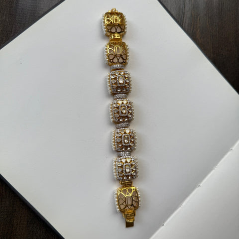 Shahbano (Bracelet)