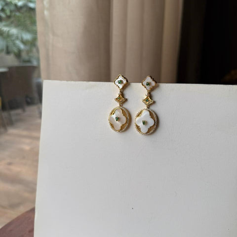 Noor-e-Moti (Earrings only)