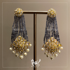 Florete Pearl String Earrings