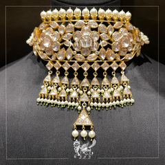 White Pearl Chokar Set