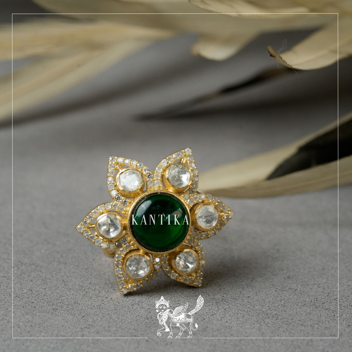 Emerald Florete Ring